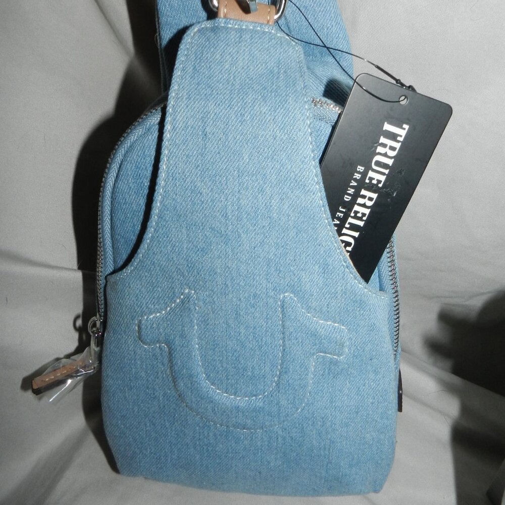 True Religion Stitched Horseshoe Sling Bag light Blue NWT! - Picture 3 of 16